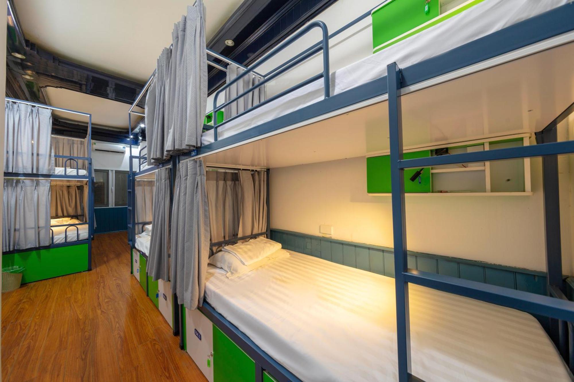Hanoi Solo Hostel Bagian luar foto