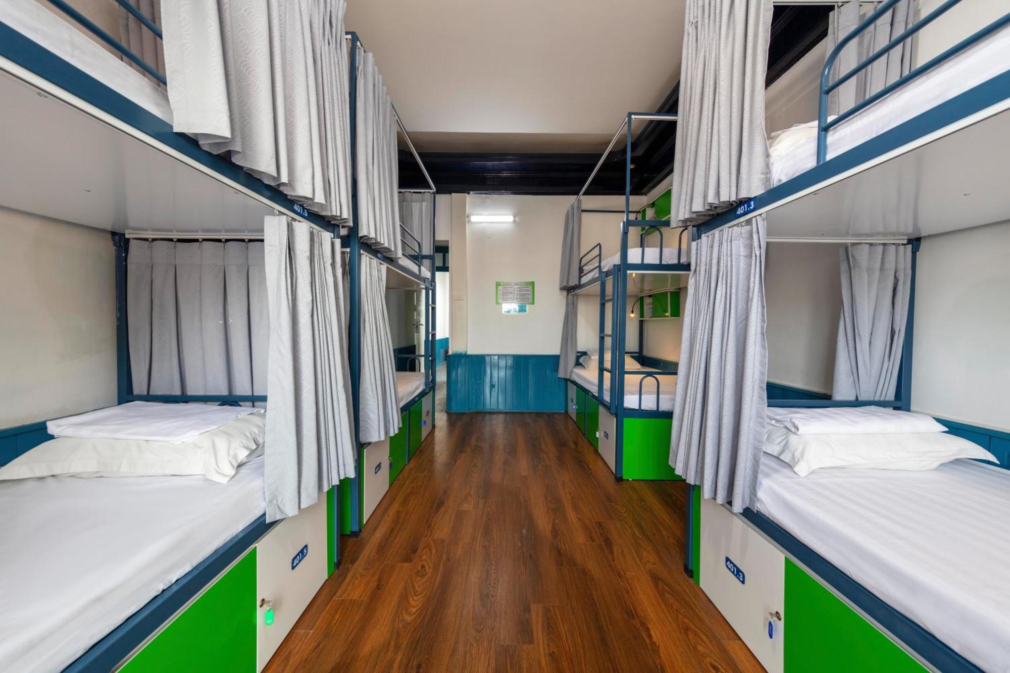 Hanoi Solo Hostel Bagian luar foto