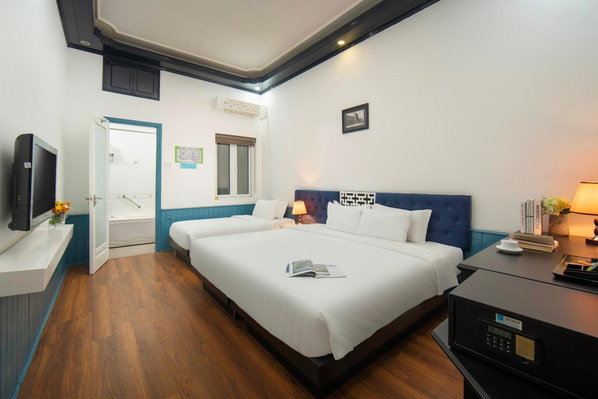 Hanoi Solo Hostel Bagian luar foto