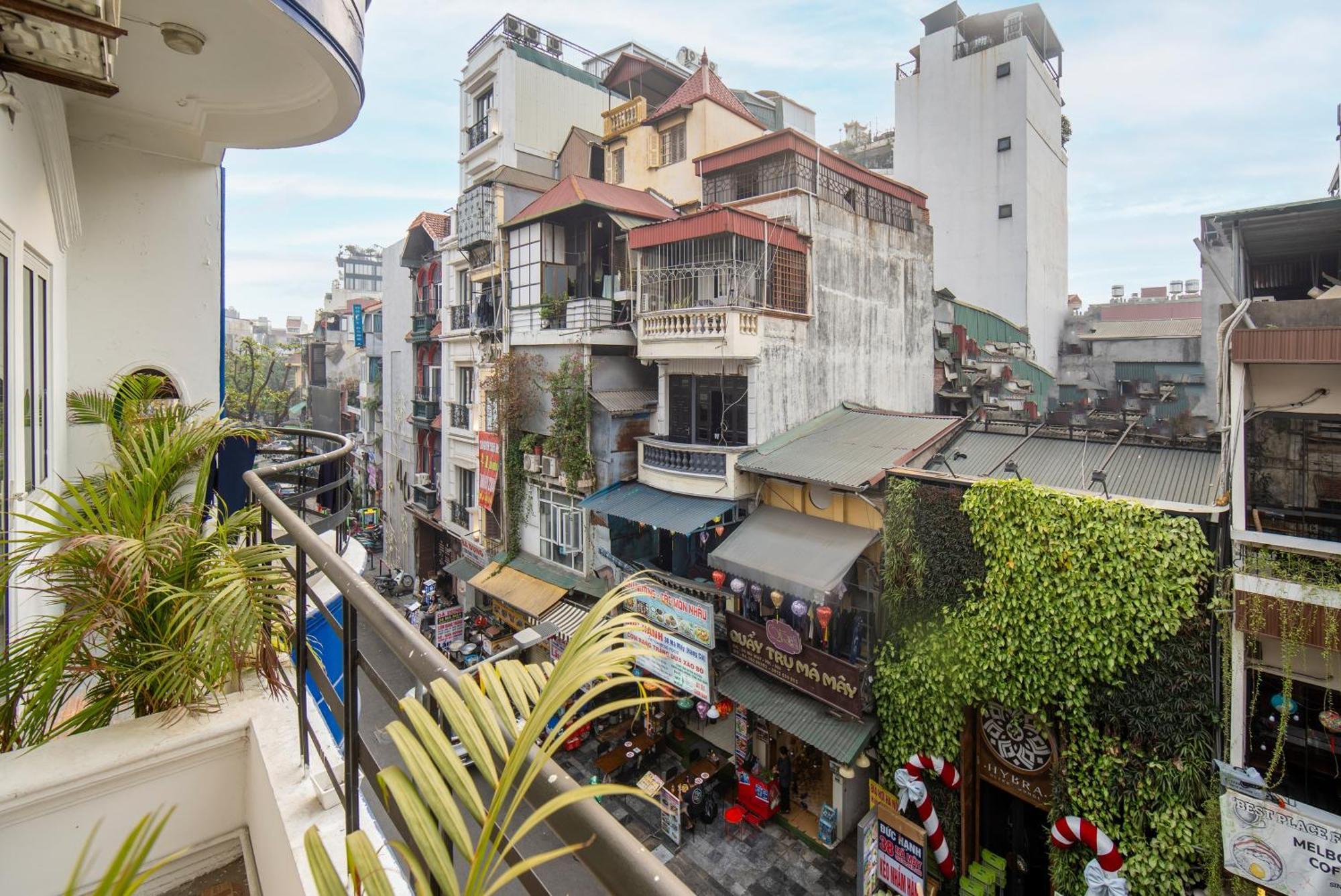 Hanoi Solo Hostel Bagian luar foto